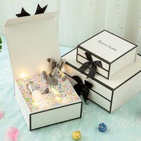 Custom Black Luxury Logo Printing Cardboard  Book Magnetic Packaging Boxes
