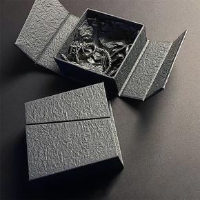 Innovative Custom Double Door Gift Box 